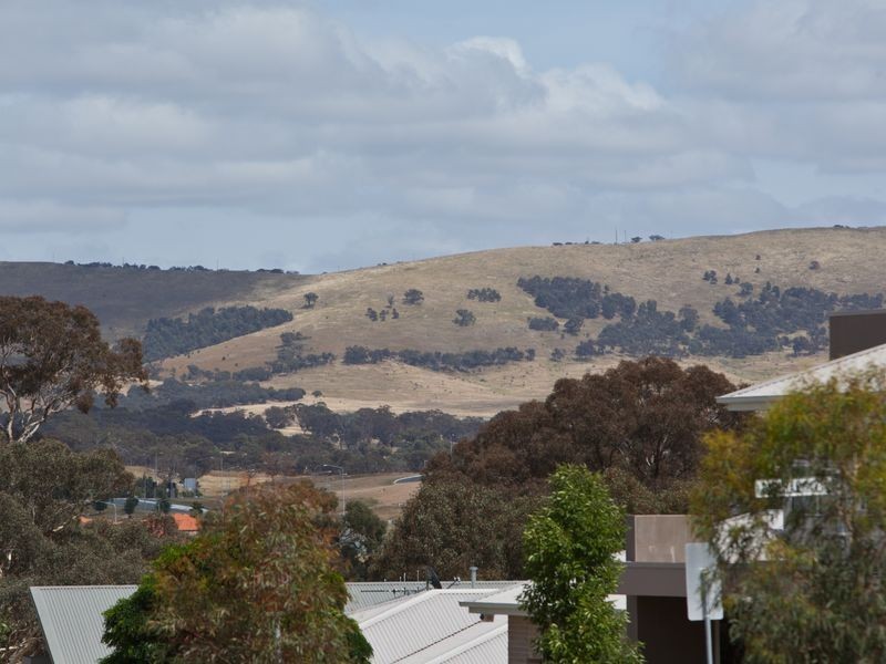 54 Loma Rudduck Street, Forde ACT 2914
