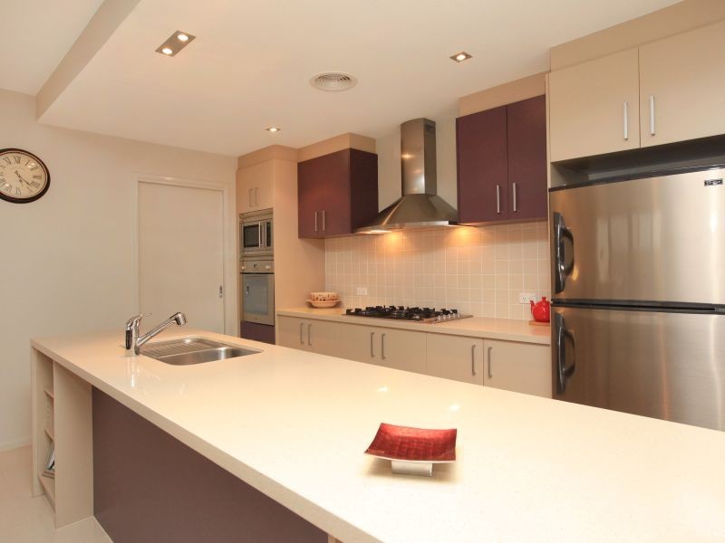 38 Eileen Good Street, Greenway ACT 2900