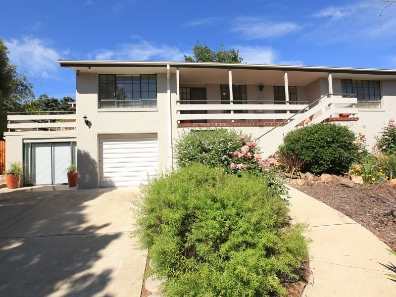 15 Cameron Street, Farrer ACT 2607