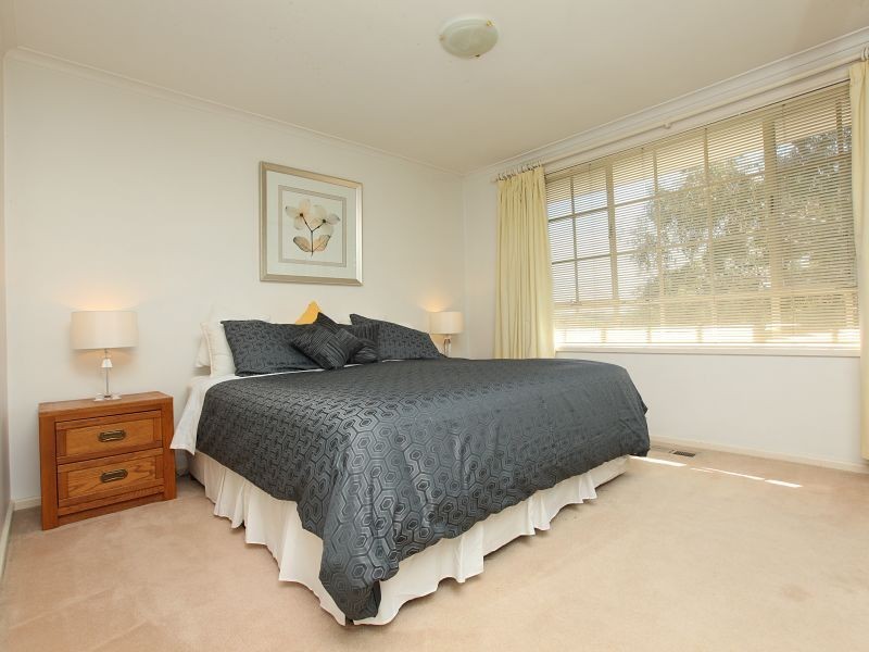 15 Cameron Street, Farrer ACT 2607