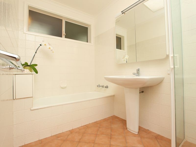 15 Cameron Street, Farrer ACT 2607