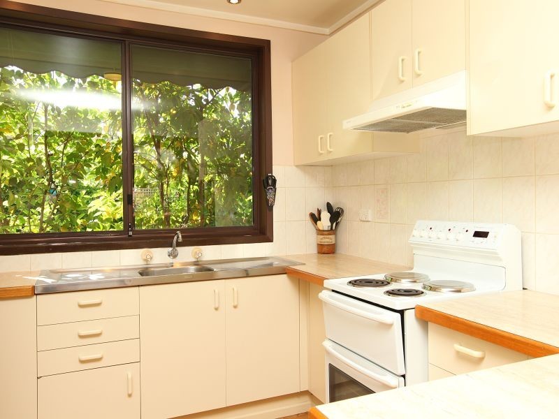 10 Steinfeld Court, Wanniassa ACT 2903