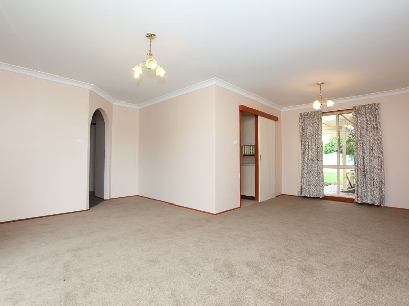 58 Clare Dennis Avenue, Gordon ACT 2906