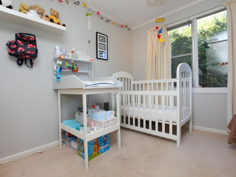 4 Derwent Street, Lyons ACT 2606