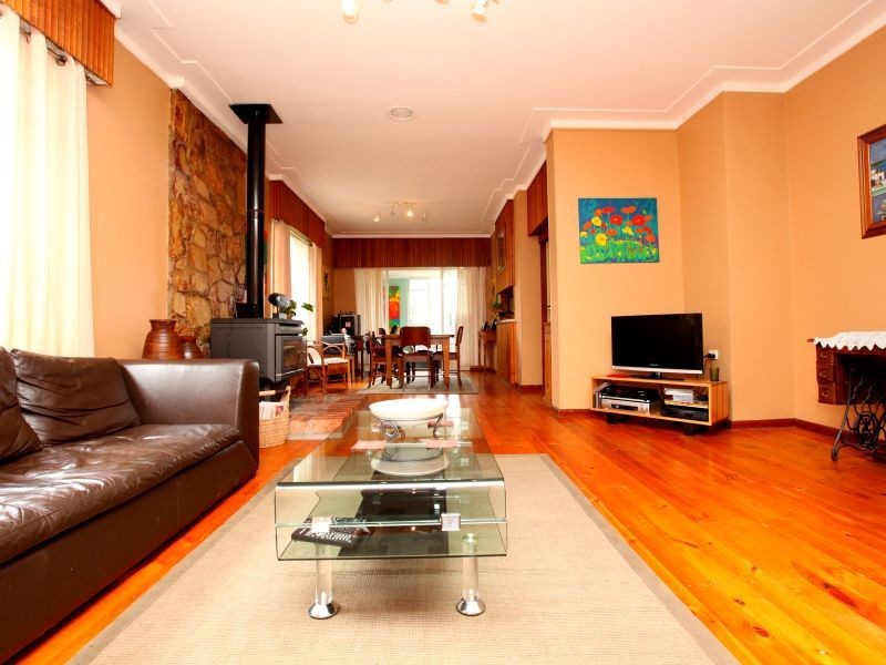 44 Cooma Street, Queanbeyan NSW 2620