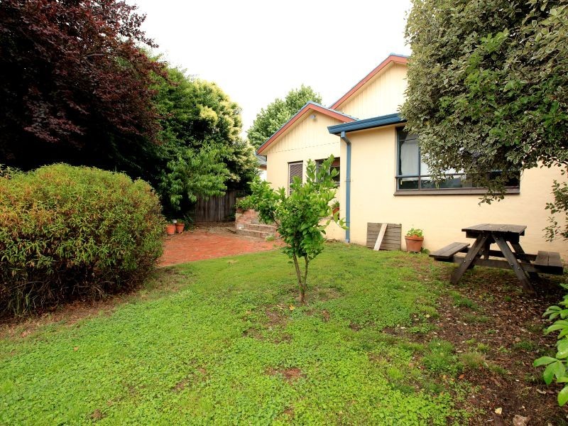 44 Cooma Street, Queanbeyan NSW 2620