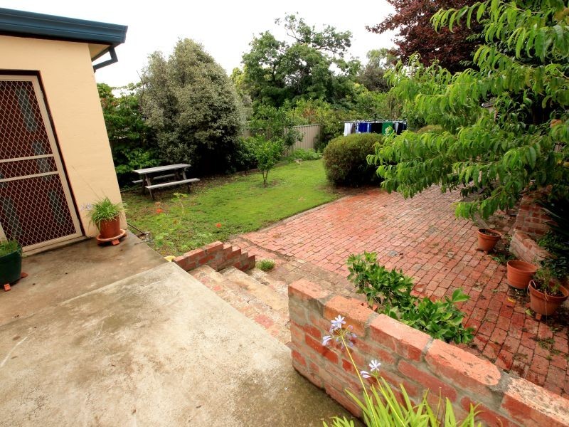 44 Cooma Street, Queanbeyan NSW 2620