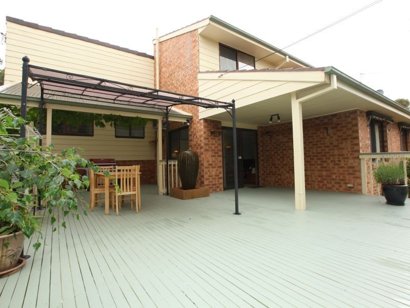 313 Bugden Avenue, Fadden ACT 2904
