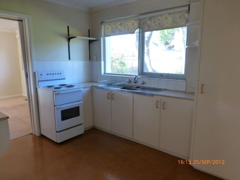 75 Jervois Street, Deakin ACT 2600