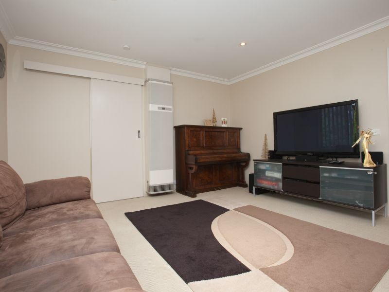 57 Fincham Crescent, Wanniassa ACT 2903