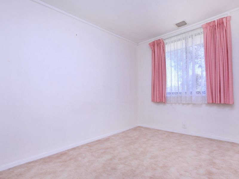 9 Trimmer Place, Kambah ACT 2902