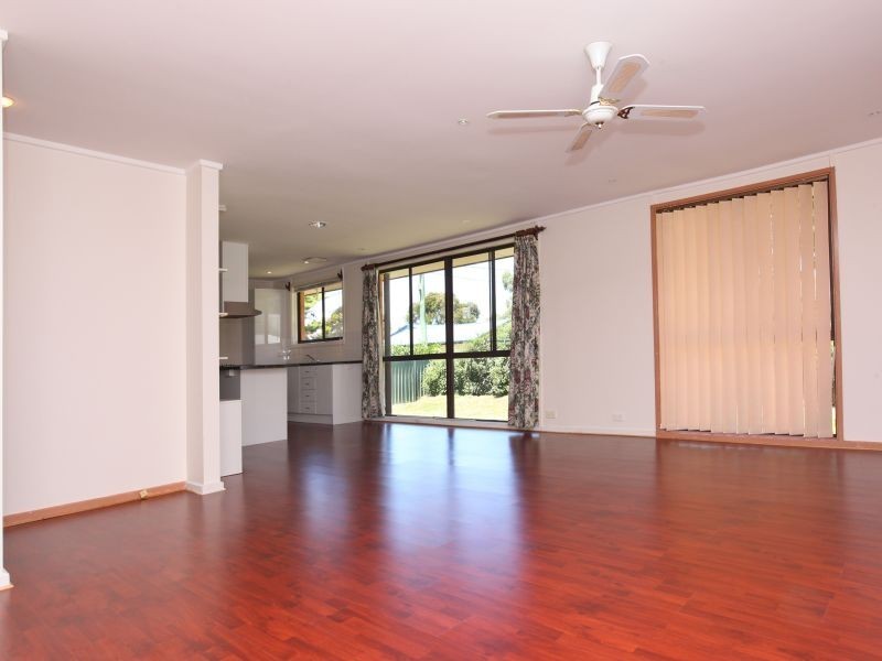 9 Trimmer Place, Kambah ACT 2902
