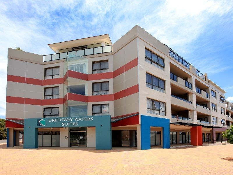 11/2 Eileen Good Street, Greenway ACT 2900