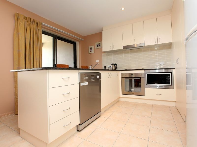 11/2 Eileen Good Street, Greenway ACT 2900