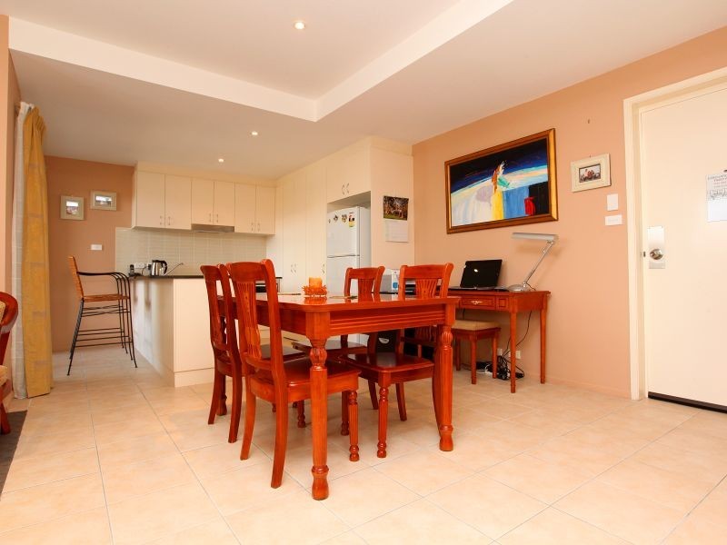 11/2 Eileen Good Street, Greenway ACT 2900