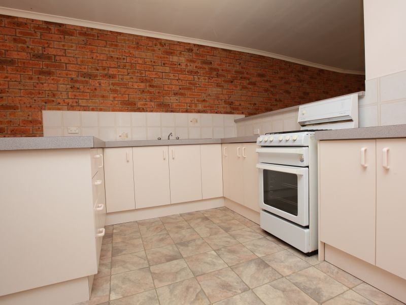 2/21 Cleeve Place, Gordon ACT 2906