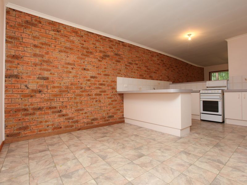 2/21 Cleeve Place, Gordon ACT 2906