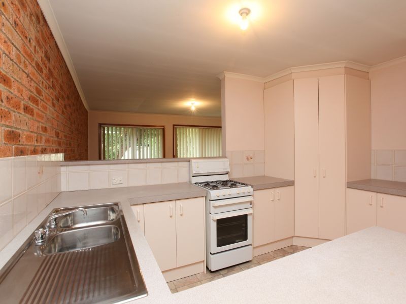 2/21 Cleeve Place, Gordon ACT 2906