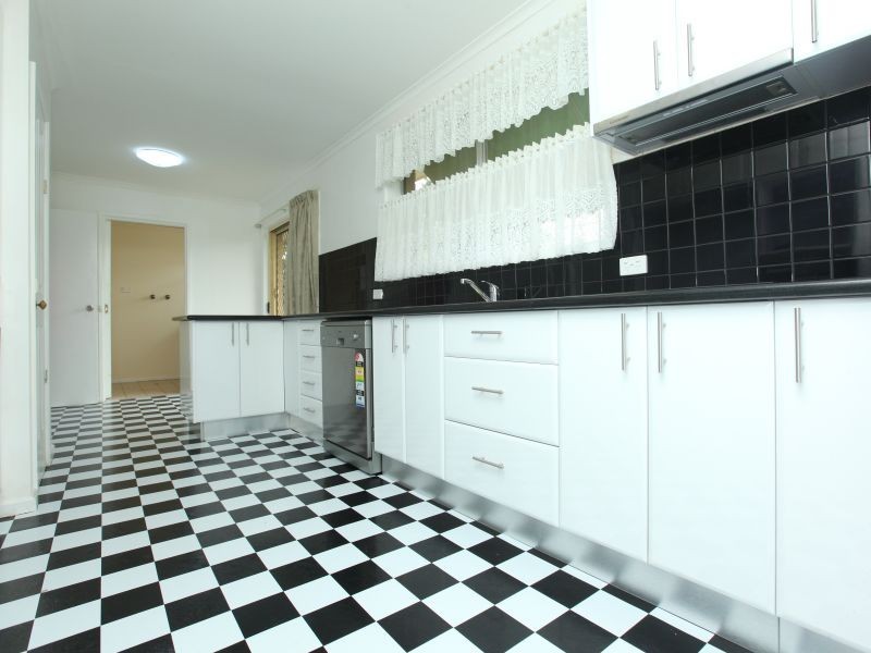 326 Southern Cross Drive, Macgregor ACT 2615