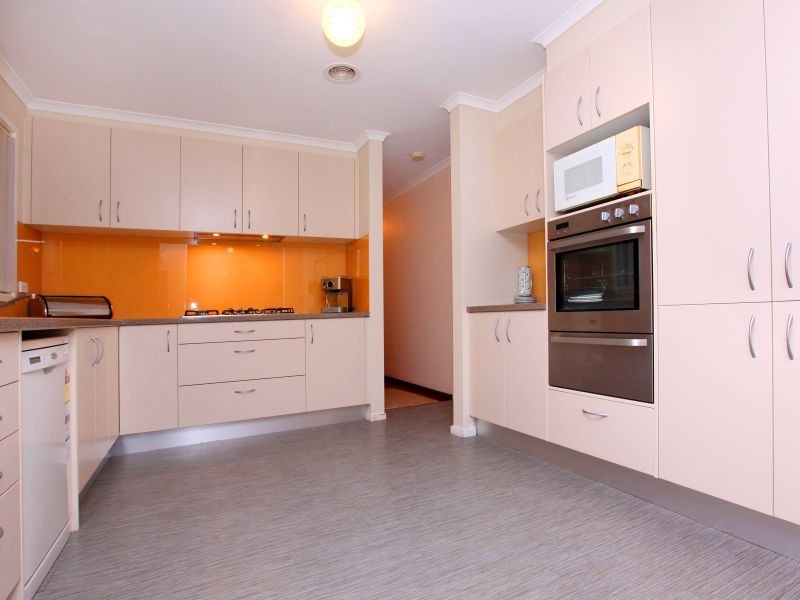 70 Beattie Crescent, Richardson ACT 2905