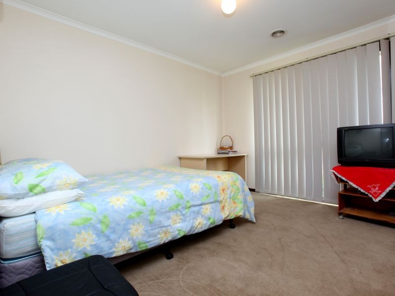 70 Beattie Crescent, Richardson ACT 2905