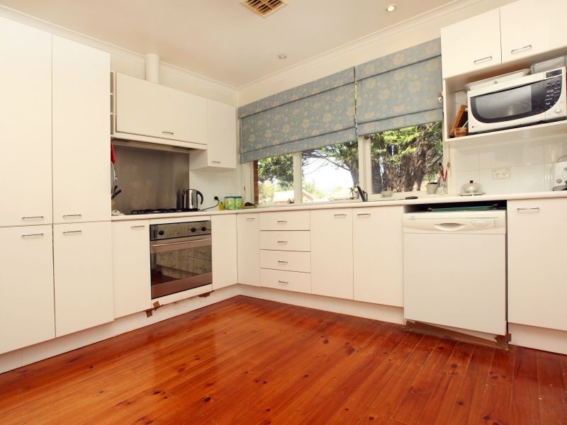 45 Simpson Street, Watson ACT 2602