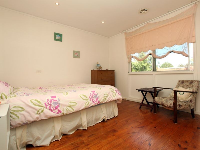 45 Simpson Street, Watson ACT 2602