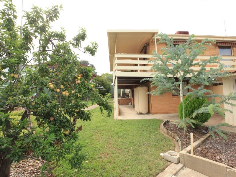 11 Martens Crescent, Weston ACT 2611