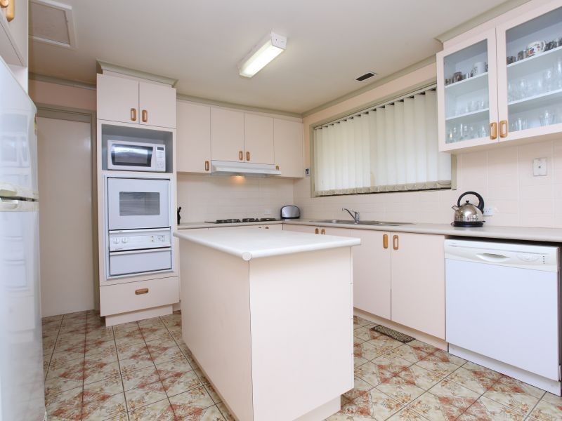 11 Martens Crescent, Weston ACT 2611