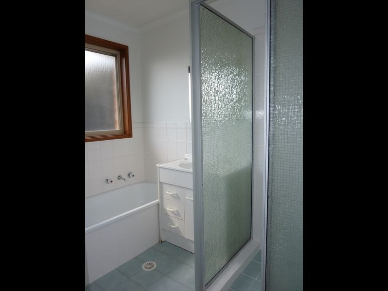 4 McHale Place, Gordon ACT 2906