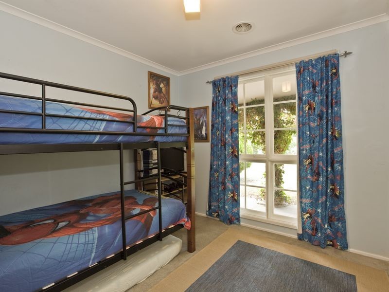 17 Heagney Crescent, Chisholm ACT 2905