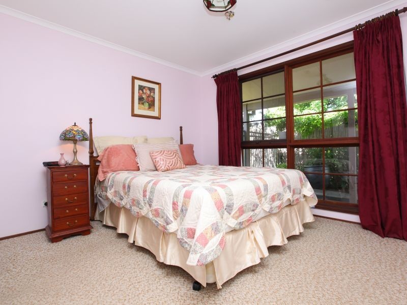 20 Malcolm Place, Kambah ACT 2902