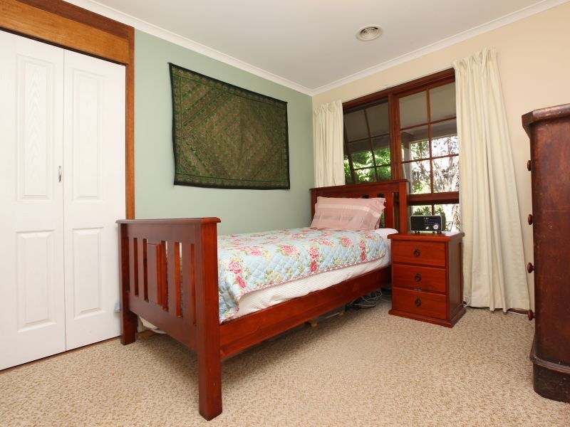 20 Malcolm Place, Kambah ACT 2902