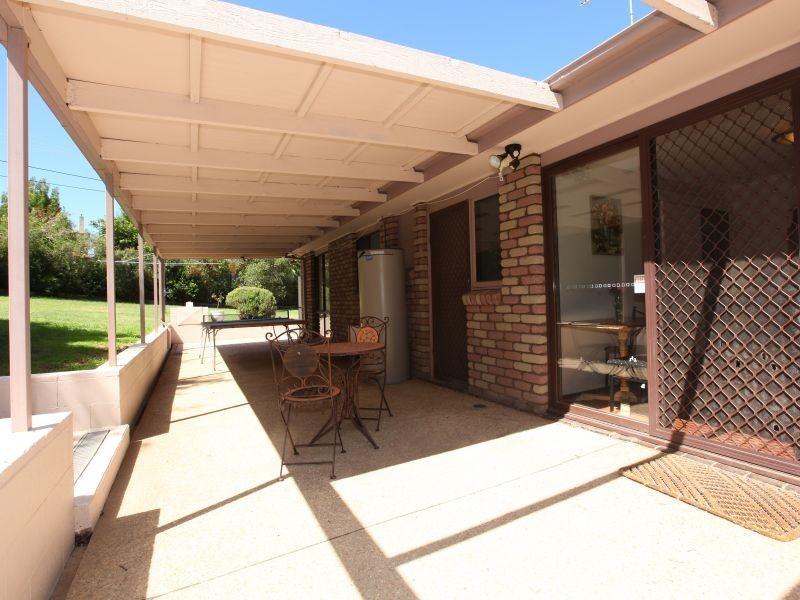 20 Malcolm Place, Kambah ACT 2902