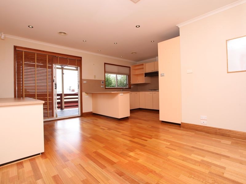 8 Mehaffey Crescent, Theodore ACT 2905