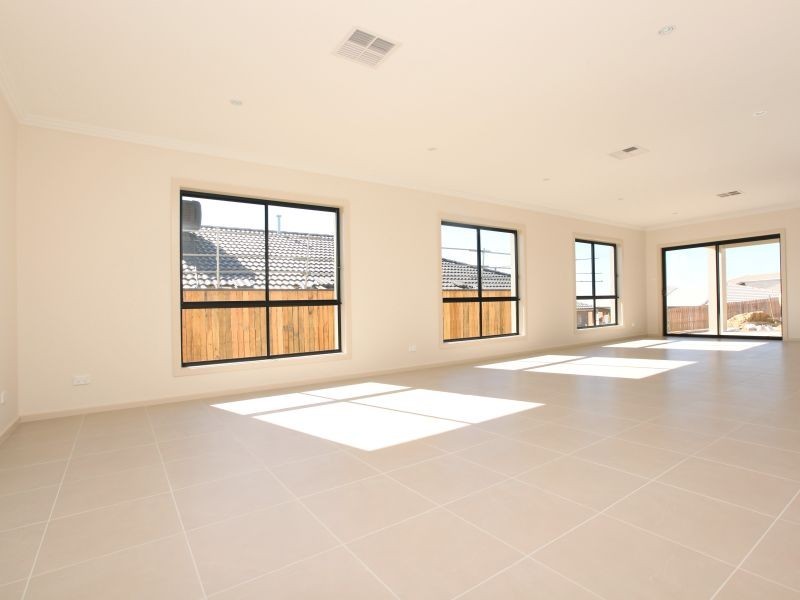 17 Wighton Terrace, Casey ACT 2913