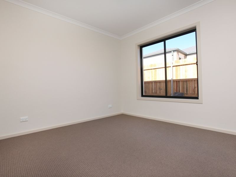 17 Wighton Terrace, Casey ACT 2913