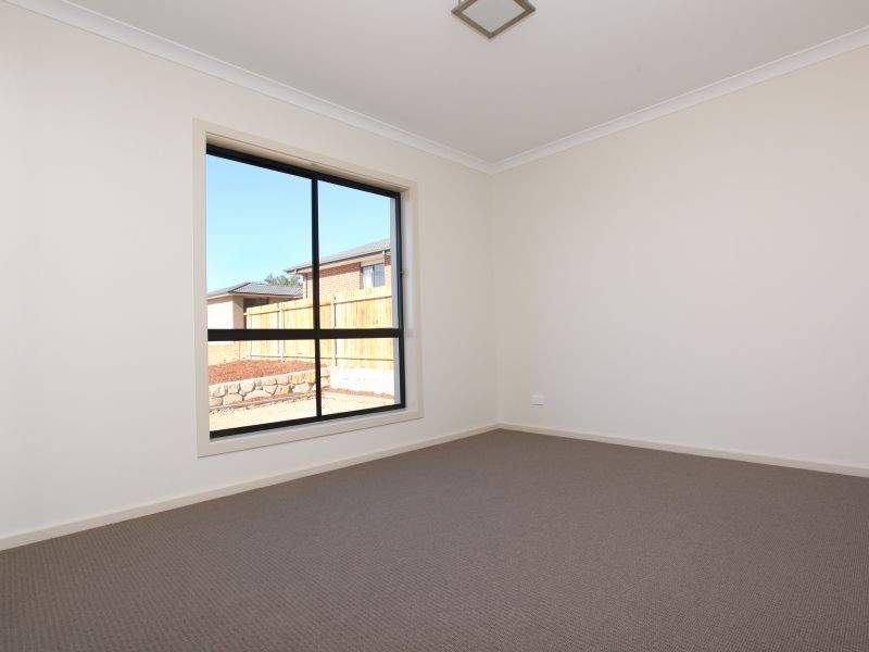 17 Wighton Terrace, Casey ACT 2913