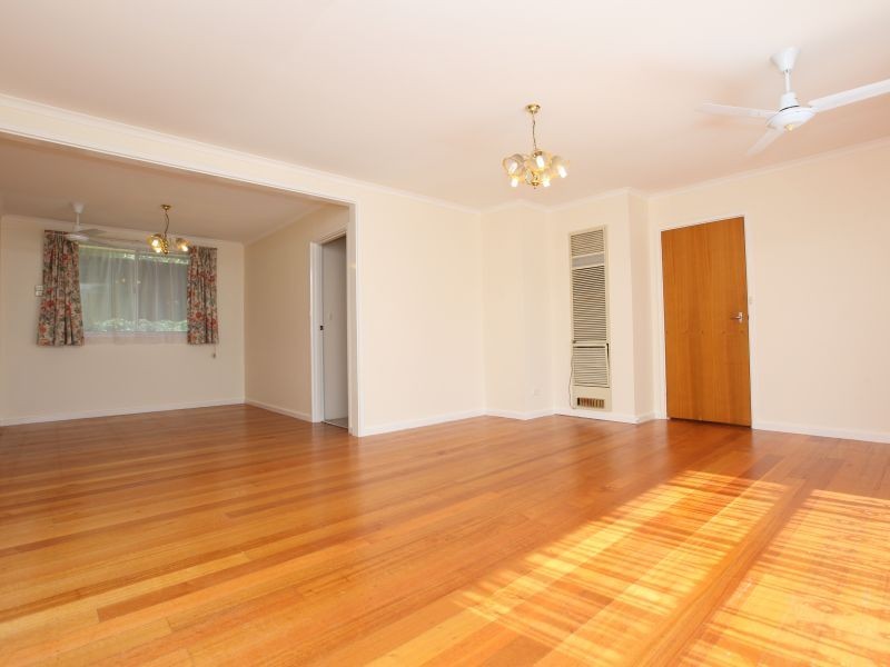 19 Williamson Street, Holder ACT 2611