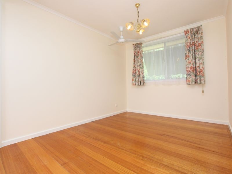 19 Williamson Street, Holder ACT 2611