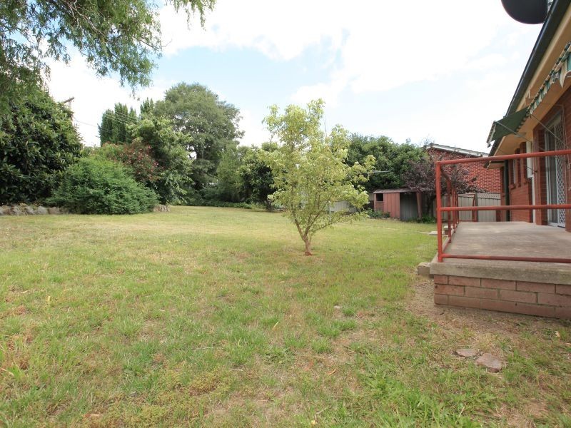 19 Williamson Street, Holder ACT 2611
