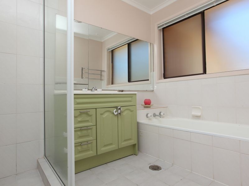 112 Wheeler Crescent, Wanniassa ACT 2903