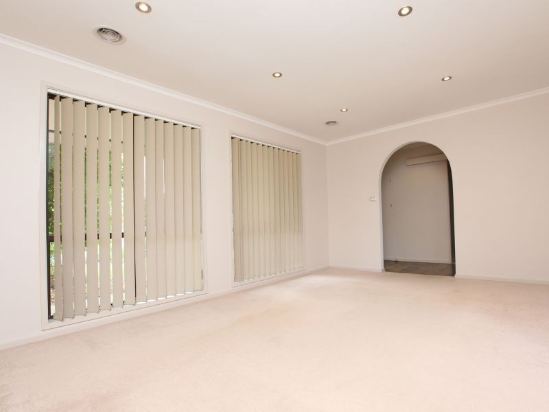 57 Ellerston Avenue, Isabella Plains ACT 2905