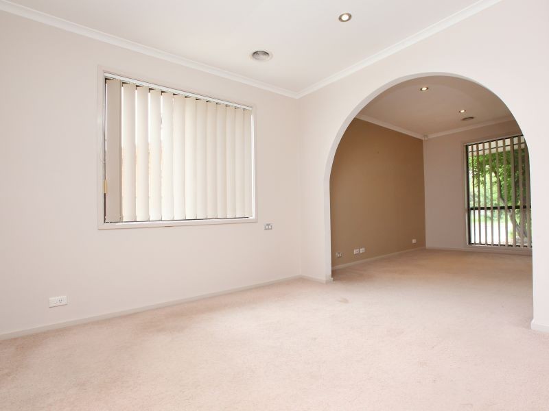57 Ellerston Avenue, Isabella Plains ACT 2905