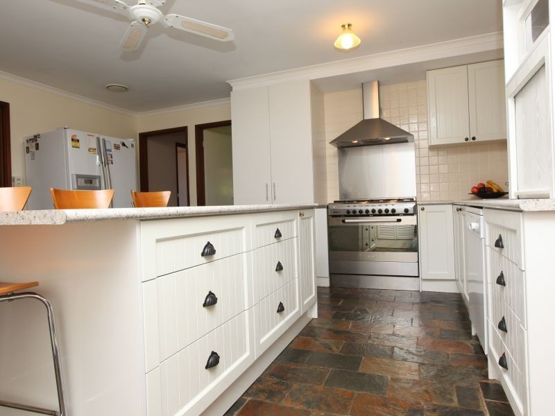 19 Ruthven Street, Gowrie ACT 2904