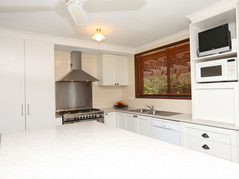 19 Ruthven Street, Gowrie ACT 2904