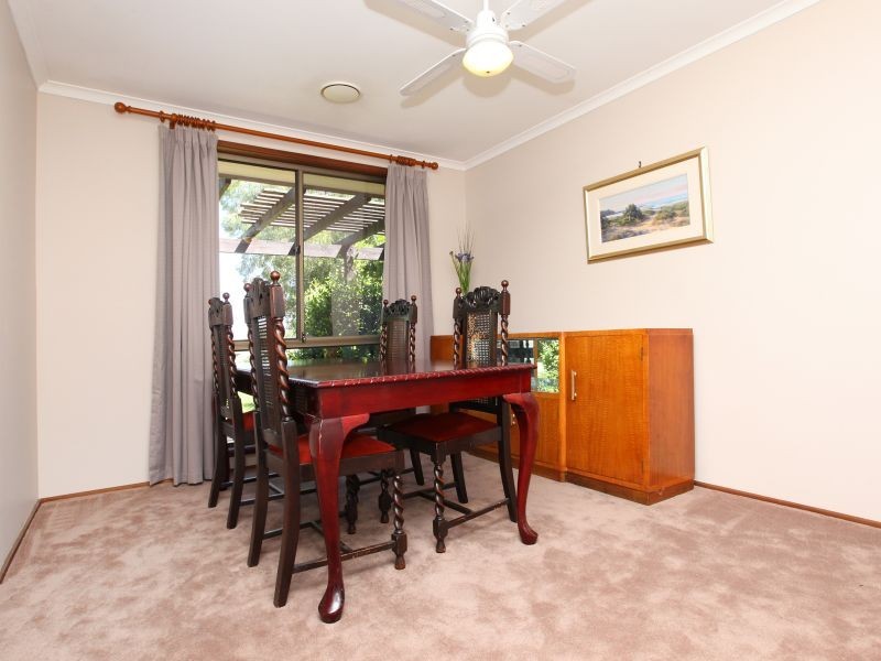 19 Ruthven Street, Gowrie ACT 2904