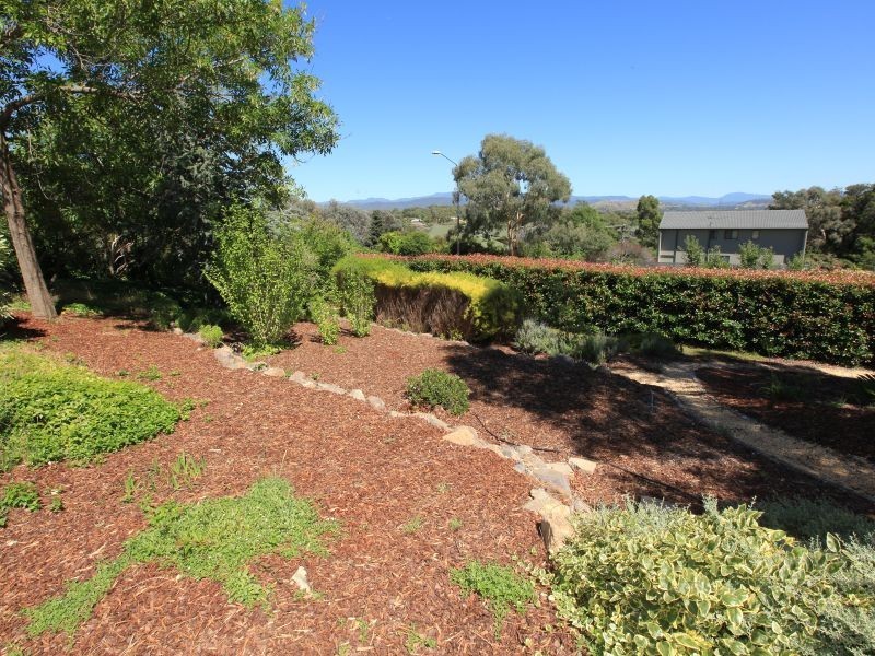 19 Ruthven Street, Gowrie ACT 2904