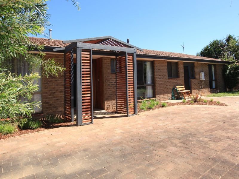 19 Ruthven Street, Gowrie ACT 2904
