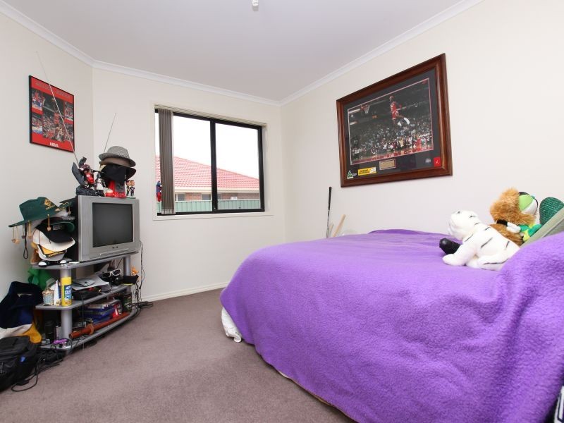 49 Paperbark Street, Banks ACT 2906